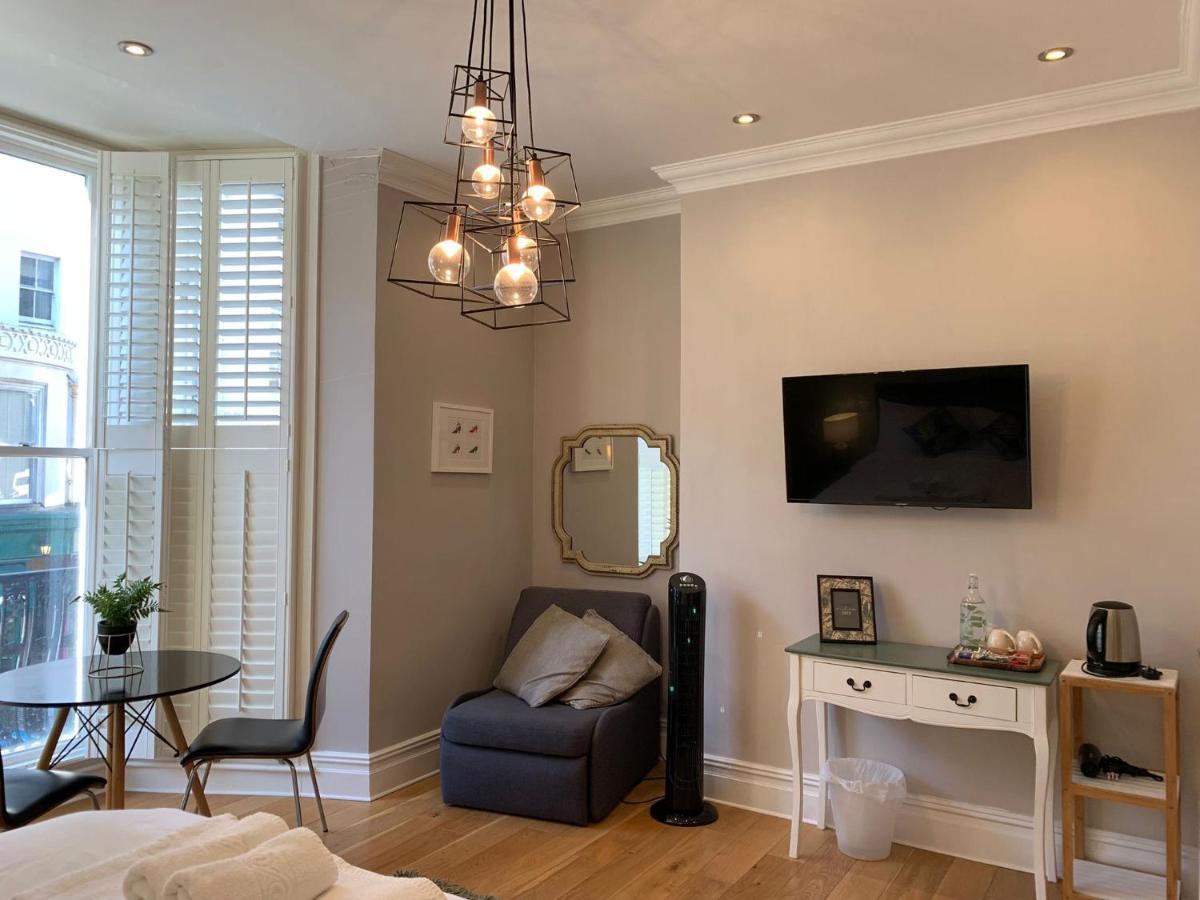 Weslie Guest House Brighton Екстериор снимка